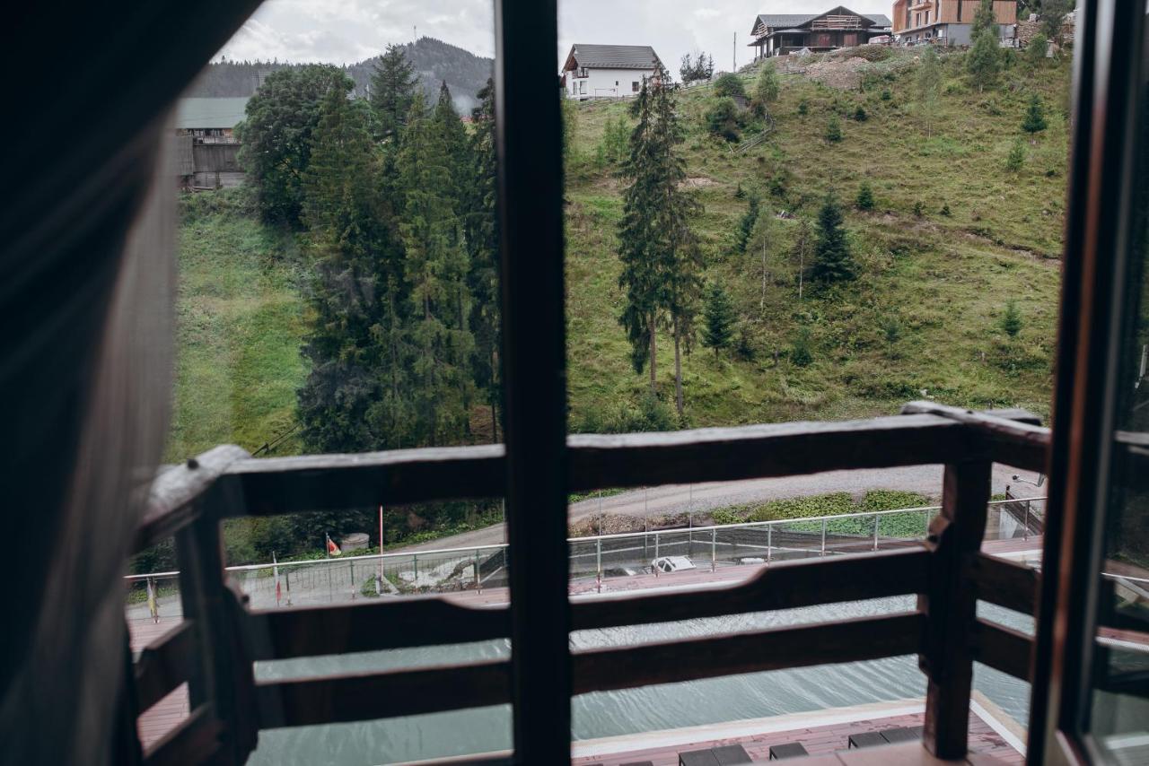 Spa Hotel Gora Bukovel Exterior photo