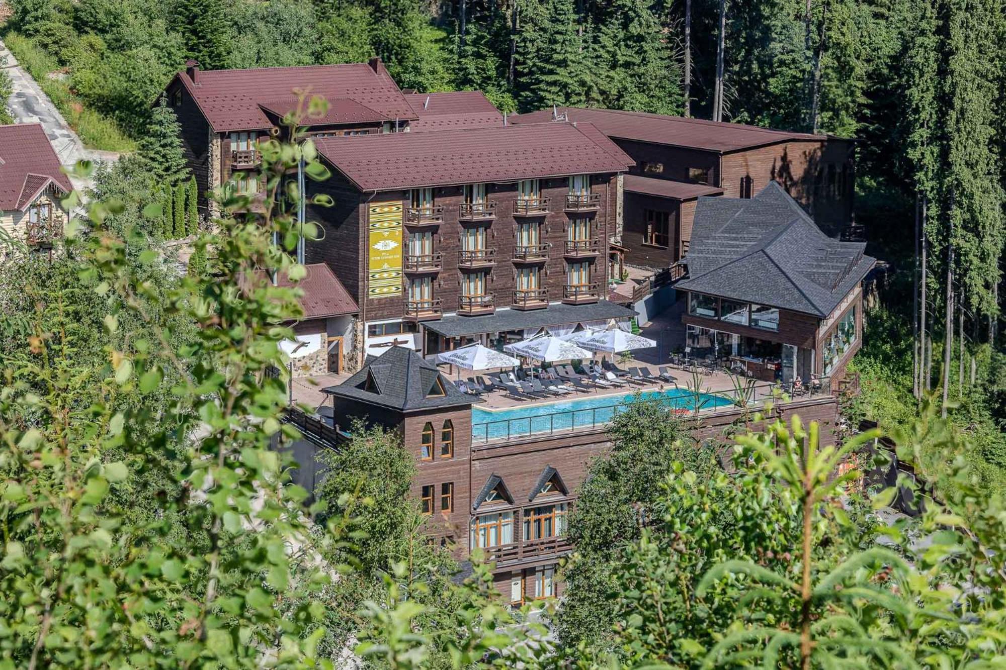 Spa Hotel Gora Bukovel Exterior photo